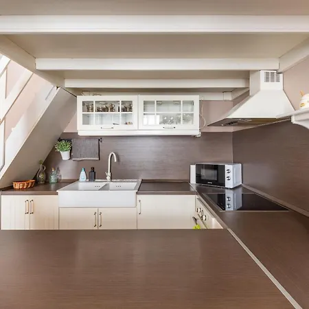 D20 Dob Apartmán *